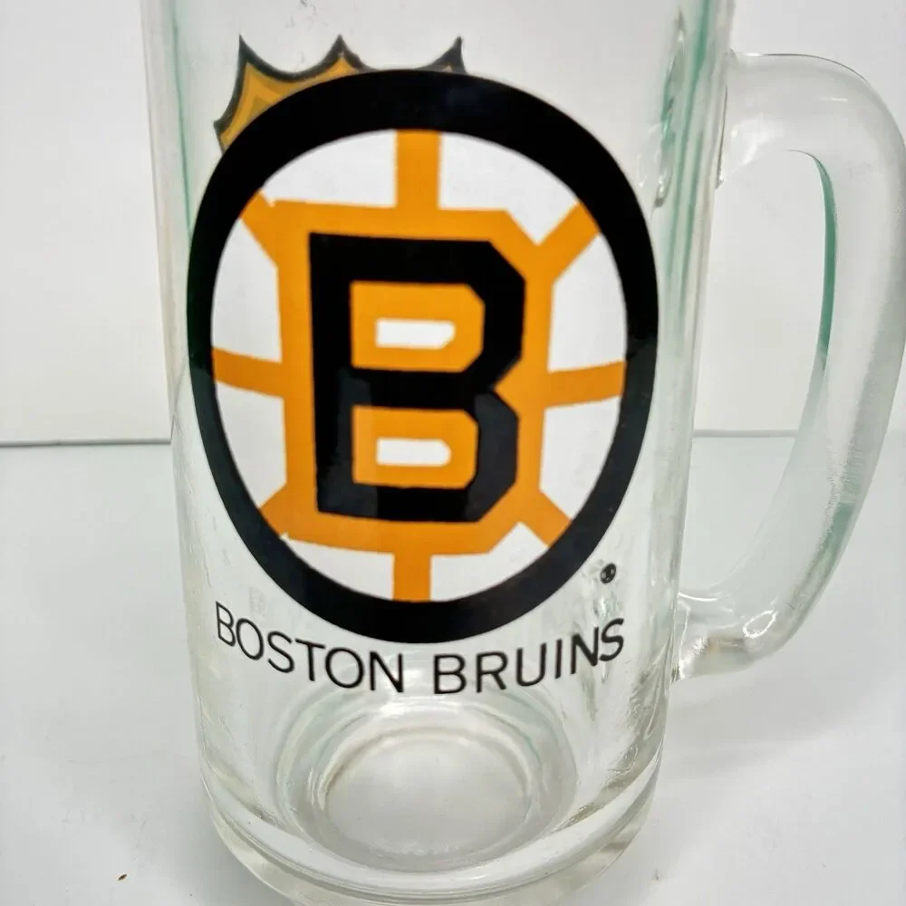 NHL BOSTON BRUINS Glass Beer MUG 12 Oz NHL Hockey Collectible 70's Vintage